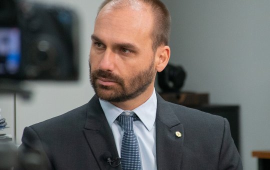 STF condena Eduardo Bolsonaro por difamação contra Tabata Amaral