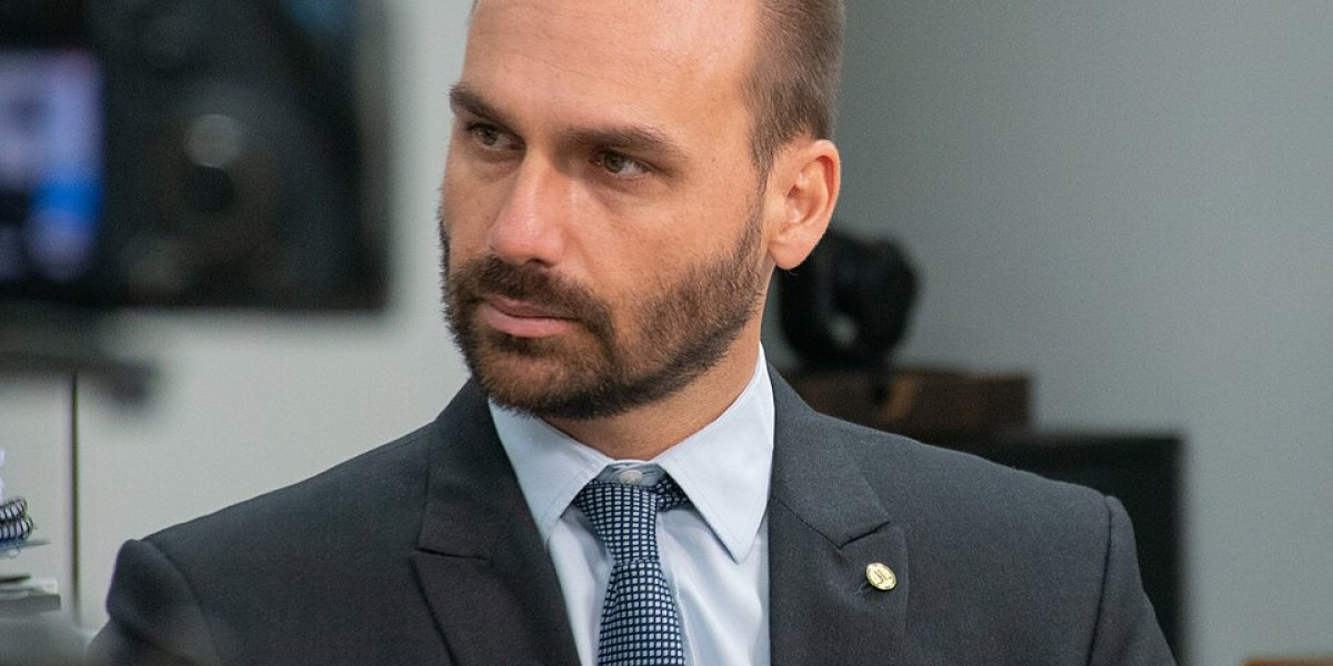 STF condena Eduardo Bolsonaro por difamação contra Tabata Amaral