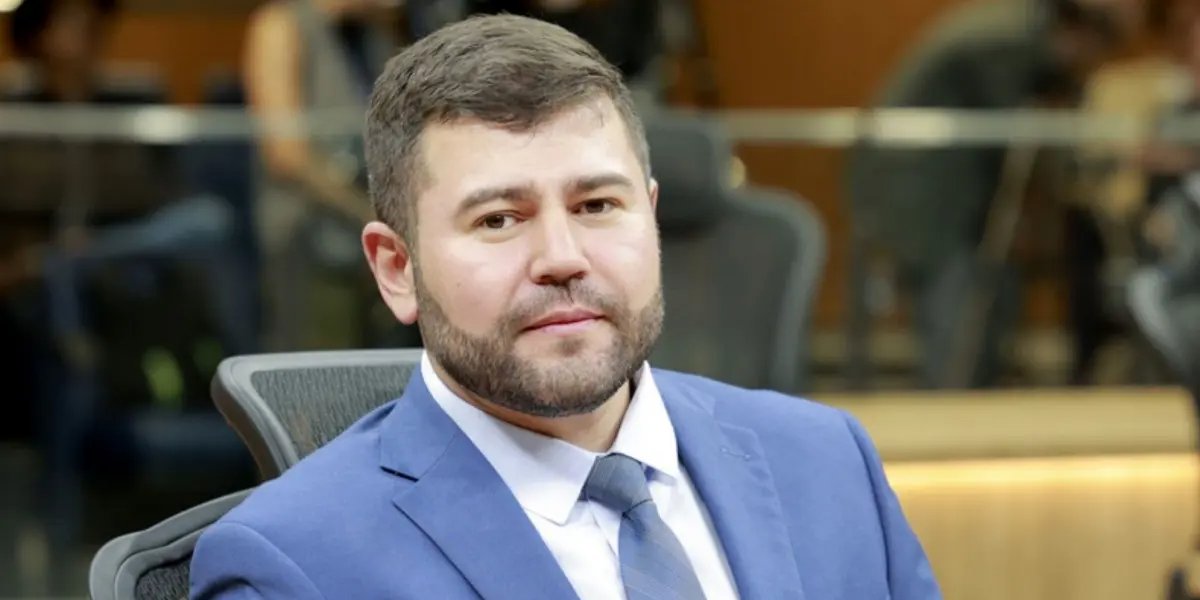 Deputado estadual de Goiás morre em acidente na BR-050 após retornar de agenda eleitoral