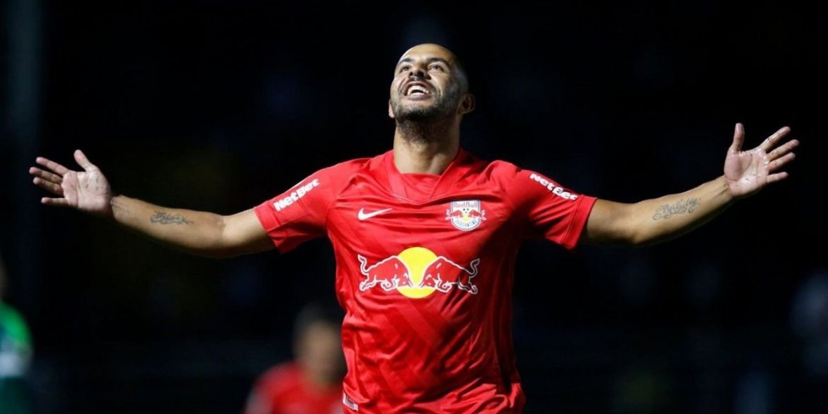 Brasileirão: Bragantino vence o Fortaleza por 3 a 0 e assume o 4º lugar