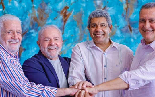 Lula muda agenda e fará caminhada em Salvador nesta terça, na reta final das eleições