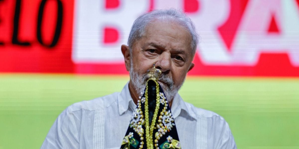 Lula é questionado ao comentar fake news sobre Nossa Senhora Aparecida durante entrevista
