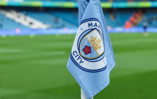 Manchester City é considerado culpado pela Premier League por graves violações financeiras 