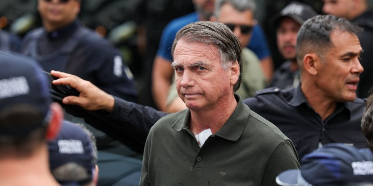 Defesa de Bolsonaro apresenta nova revisão criminal ao STF e pede suspensão da pena