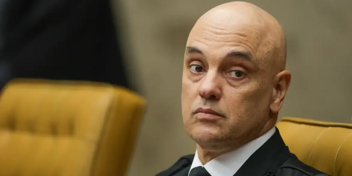 Moraes multa advogado em R$ 5 mil por inserir comando oculto de IA em petição no STF
