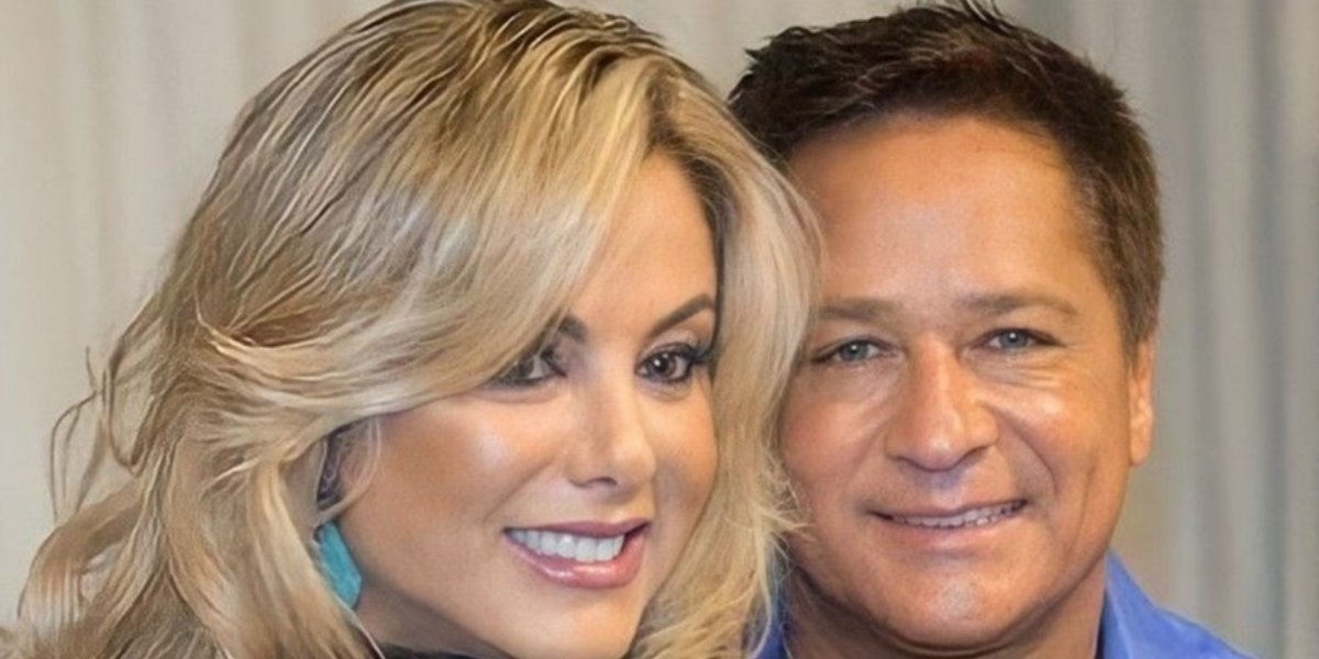 Leonardo se atrapalha ao pagar conta em restaurante e precisa de ajuda de Poliana Rocha