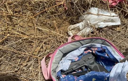 Jovem de 19 anos é presa, suspeita de matar guarda municipal em Poções, na Bahia