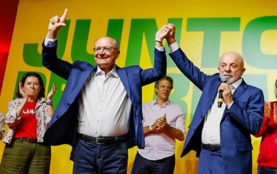 Lula vence Flávio Bolsonaro em votação no Complexo Penitenciário da Papuda