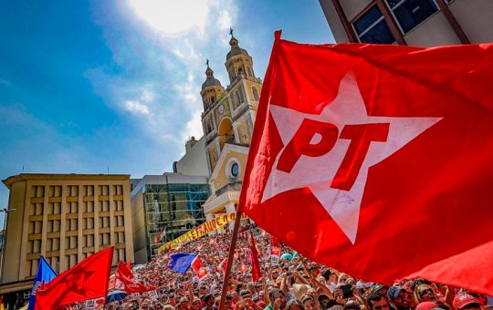 PT reúne aliados de Lula nesta segunda para avaliar eleição e definir estratégia para 2º turno