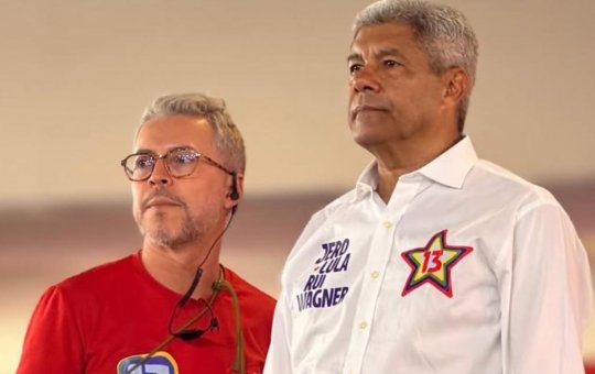 Bruno Monteiro deixa Secretaria de Cultura da Bahia e deve integrar campanha de Lula