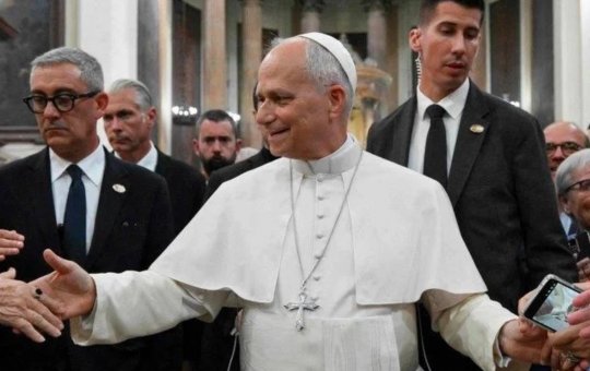 Papa Leão XIV é diagnosticado com câncer de pulmão após cirurgia em Roma