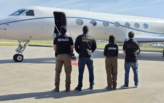 Governo Lula mantém sigilo centenário sobre passageiros de aeronave de Vorcaro