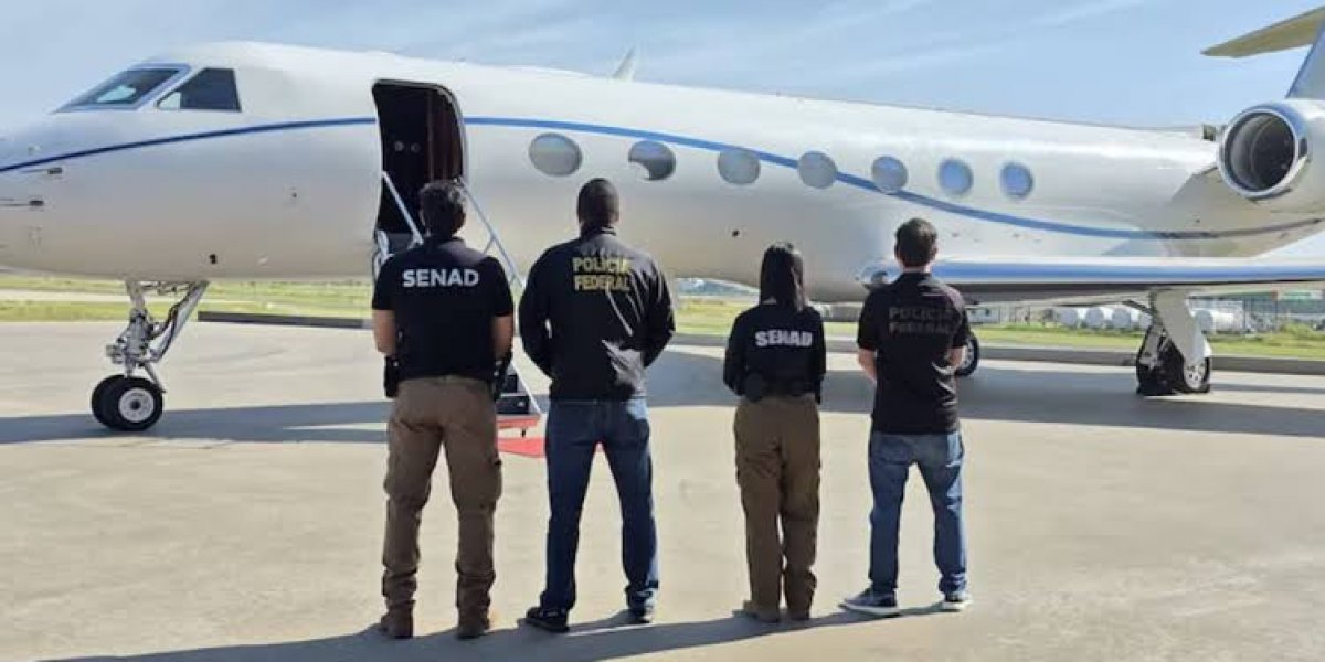 Governo Lula mantém sigilo centenário sobre passageiros de aeronave de Vorcaro