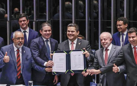 Fim da escala 6x1: Congresso promulga emenda e estabelece dois dias de folga por semana