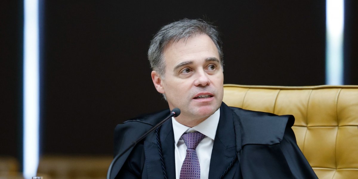TSE discute bloqueio de canais políticos no WhatsApp antes do 2º turno