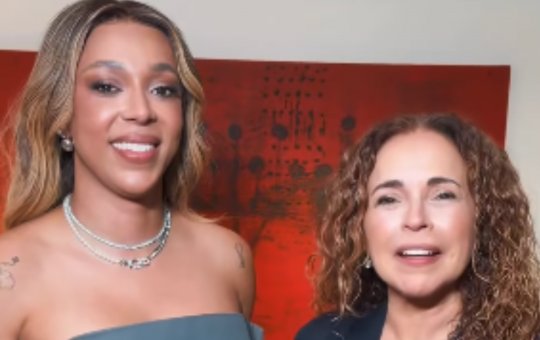 Daniela Mercury aposta em Erika Hilton para presidente e declara apoio a Lula: “Por enquanto, vamos eleger Lula”
