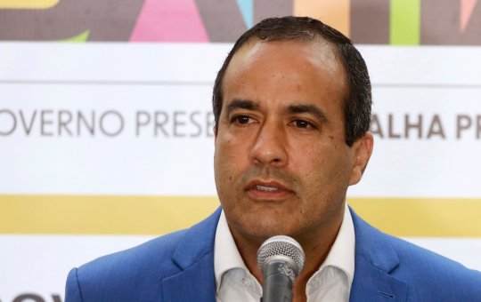Federação de Lula aciona Justiça pedindo a prisão imediata do prefeito Bruno Reis
