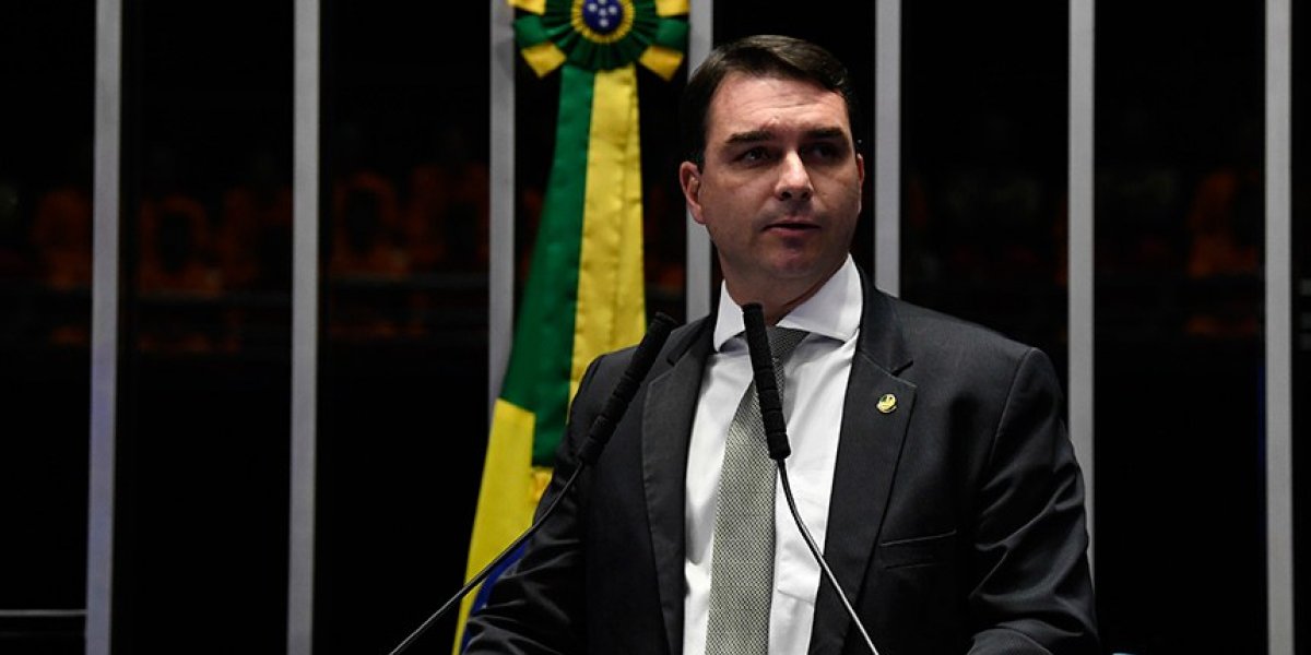Após derrota para Lula, Flávio Bolsonaro ficará sem mandato pela primeira vez em 24 anos