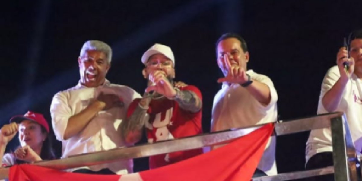 Igor Kannário puxa trio elétrico para celebrar vitória de Lula, com participação de Jerônimo e Geraldo Júnior