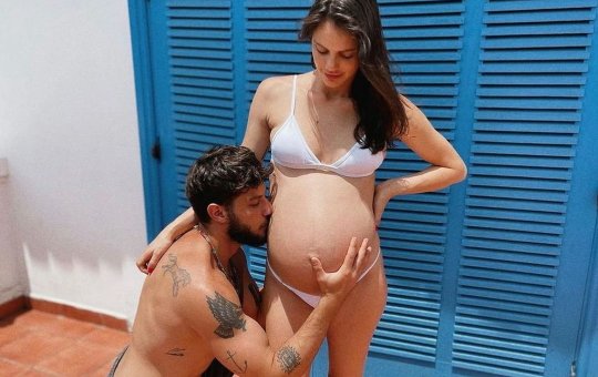 Chay Suede e Laura Neiva estão na reta final da gestação do segundo filho 