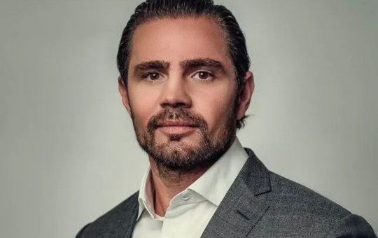 PF indicia Daniel Vorcaro e mais 14 pessoas por fraudes bilionárias no caso Banco Master