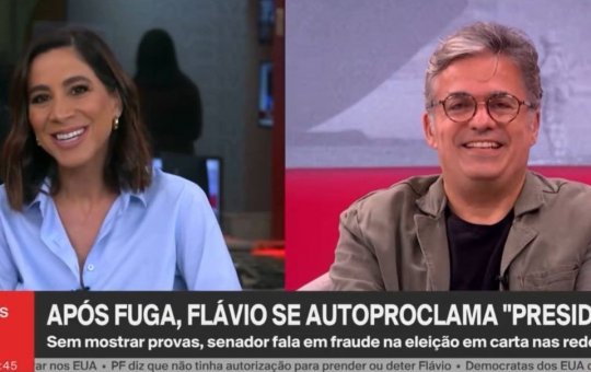 Jornalista da GloboNews cai na risada ao vivo com gafe em carta de Flávio Bolsonaro
