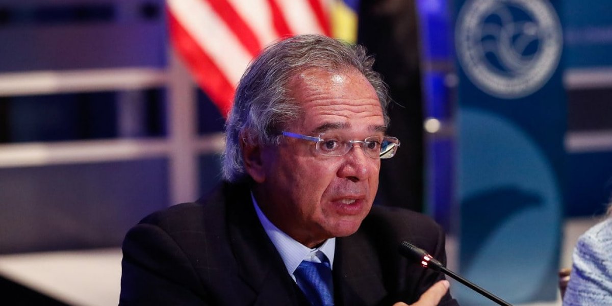 PF investiga Paulo Guedes por suspeita de crimes financeiros