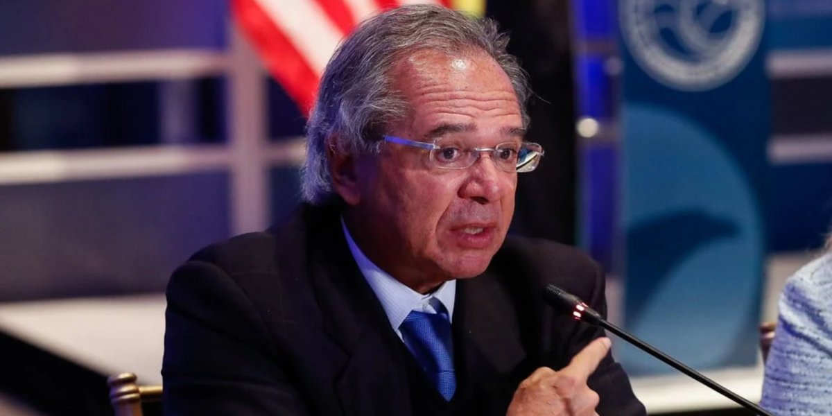 PF investiga Paulo Guedes por suspeita de crime contra o sistema financeiro