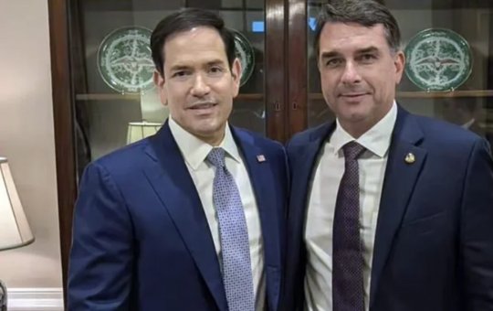 Marco Rubio nega operação dos EUA para saída de Flávio Bolsonaro do Brasil