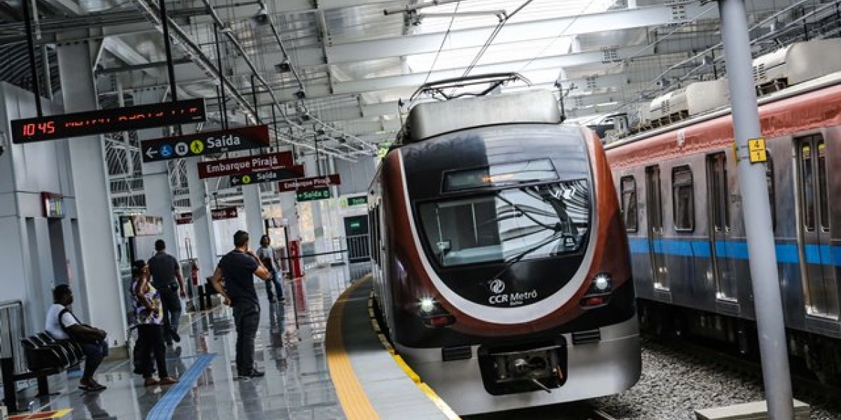 Homem é agredido na estação de metrô e acusa seguranças de racismo