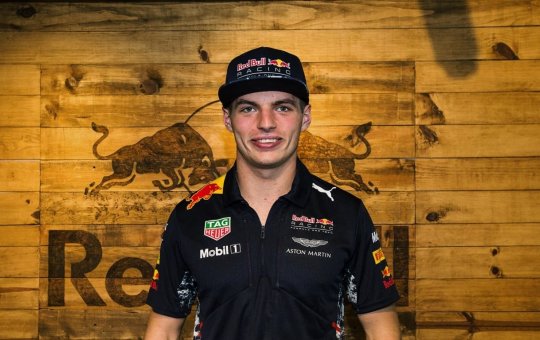F1 rejeita revisar não punição de Verstappen por manobra em Interlagos