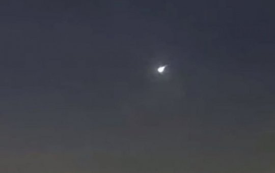 Meteoro passa por sete cidades baianas e câmeras registram o fenômeno