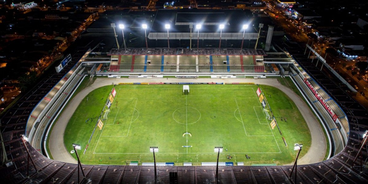 Jogando em Maceió, Vitória não perde para o CRB desde 2010