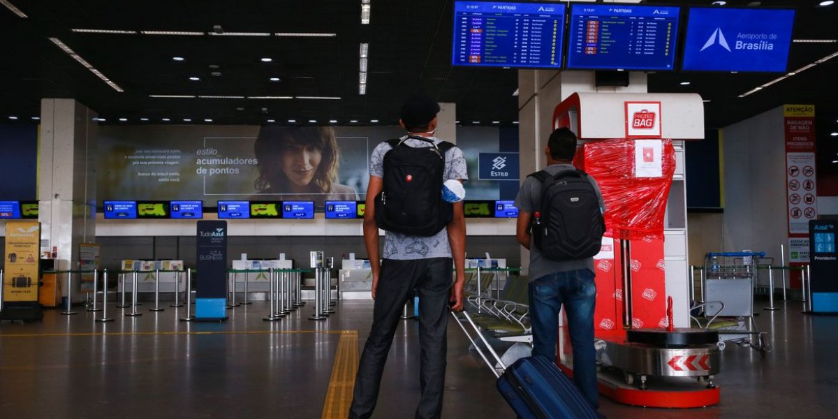 Anvisa suspende exigência de declaração de saúde para quem chega ao Brasil