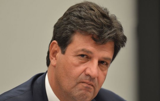 Mandetta desiste de pré-candidatura à Presidência