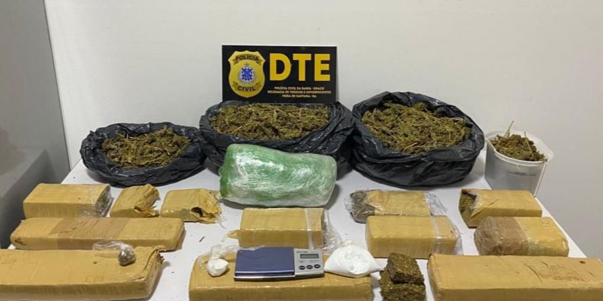 Jovem de 18 anos é presa com 10 kg de maconha em Feira de Santana