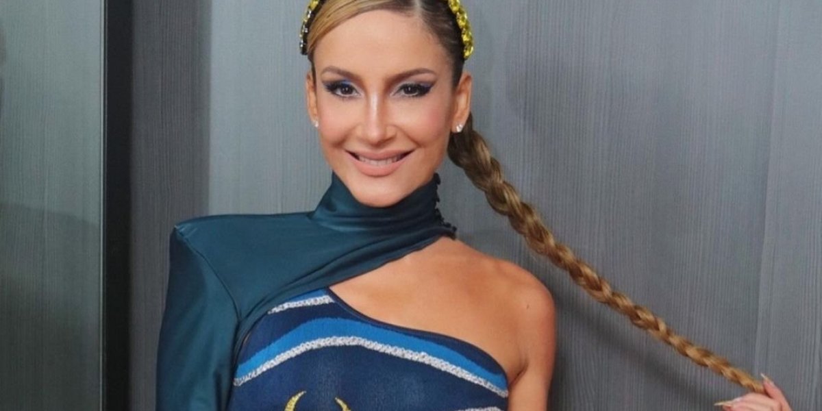 Claudia Leitte se pronuncia após ser 'cancelada' por fazer show lotado