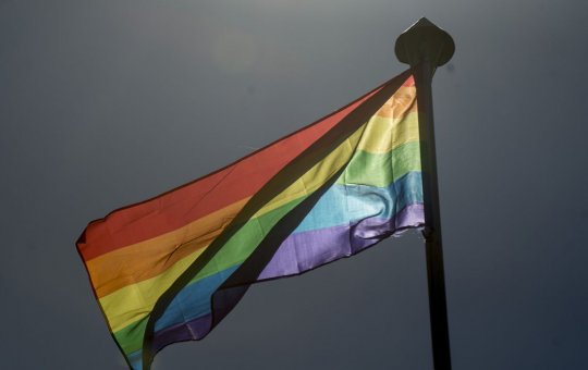 Grupo Gay da Bahia emite nota e sugere que Paganelli seja expulso das Muquiranas