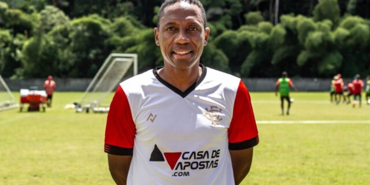 Ídolo do Vitória lamenta rebaixamento e pede reestruturação: “Muita tristeza”