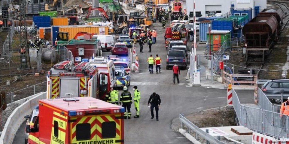 Explosão de bomba da Segunda Guerra Mundial deixa feridos na Alemanha
