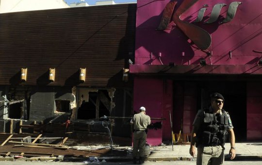 Sobrevivente da Boate Kiss é ouvida no primeiro dia de julgamento