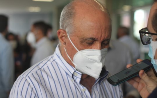 Paulo Souto critica o PT e diz que Neto é "a esperança da população"