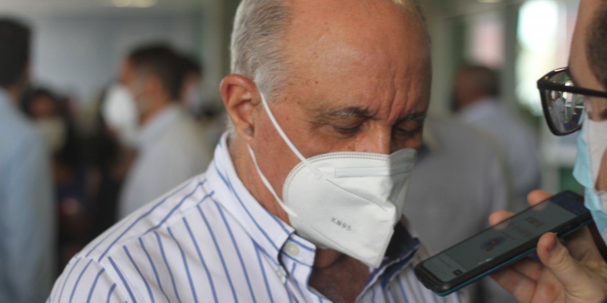 Paulo Souto critica o PT e diz que Neto é "a esperança da população"