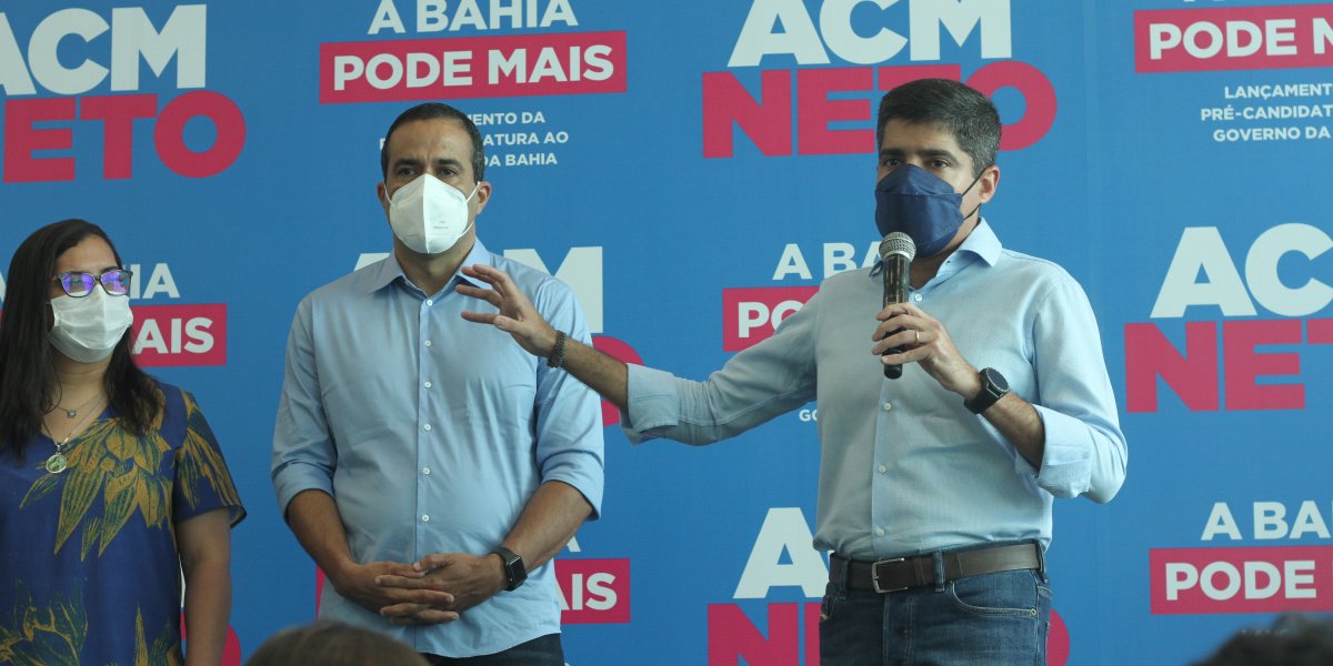 Em evento com apoiadores, ACM Neto lança pré-candidatura ao Governo