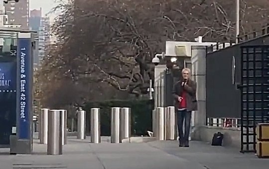 Sede da ONU é invadida por homem armado com fuzil