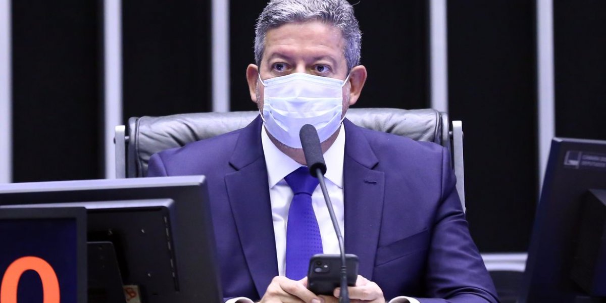 Arthur Lira diz que promulgação da PEC dos Precatórios será fatiada