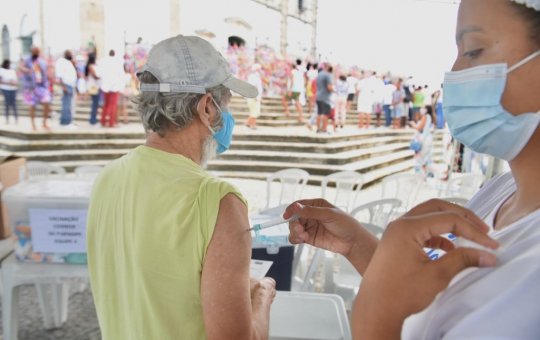 Salvador terá Super Vacinação contra Covid-19 neste final de semana; veja locais