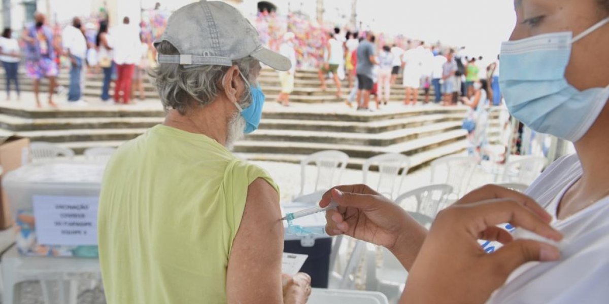 Salvador terá Super Vacinação contra Covid-19 neste final de semana; veja locais