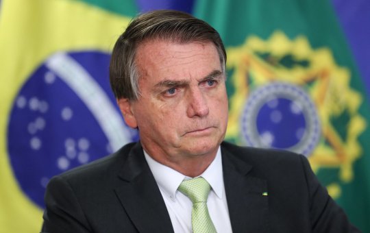 Bolsonaro terá que se vacinar ou apresentar PCR para ir a posse Mendonça