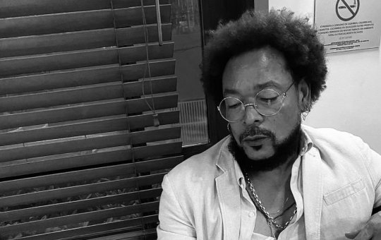 Restaurante nega racismo e diz que Jau e amigo não usavam vestimenta adequada